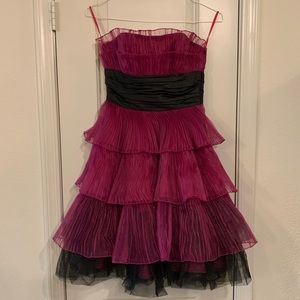Vintage Betsey Johnson size 4 - pink raspberry & black tulle party dress